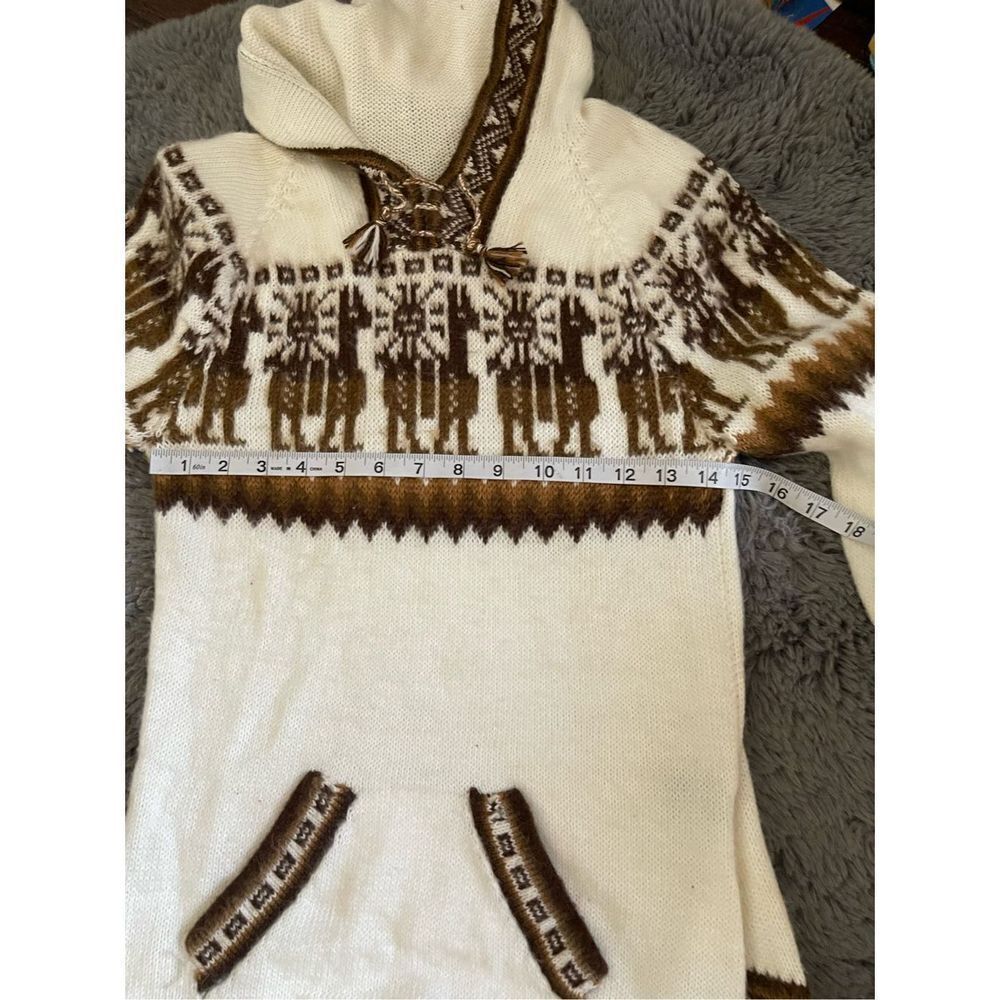 Vintage 100% Alpaca fringe hoodie sweater small - Picture 3 of 7